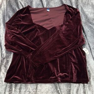 Old Navy Red Fitted Long Sleeve Blouse